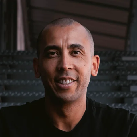 Portrait de Marc Mercier, coach de basket à Toulouse